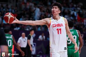 媒体人:毕尔巴鄂总经理确认 余嘉豪下赛季将继续以租借形式打球