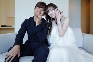甜妹天花板久保建英新婚妻子:童星出道甜美可爱,粉丝超百万