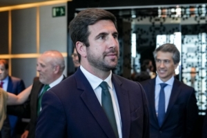 马卡:里克尔梅计划在伯纳乌附近设立场所,供皇马会员提出建议