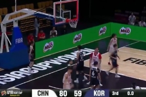 攻防压制!第三节中国U18女篮29-16净胜13分 三节打完领先21分