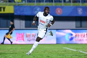 客场4-0大胜!大连英博队史首次战胜青岛西海岸 此前三次交手全败
