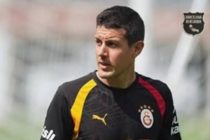加拉塔萨雷助教:亚马尔防守端偶尔会走神,也许我们可以利用这点
