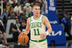 比约基奇/SGA/东契奇都准!普理查德上赛季单打有效命中率NBA第一