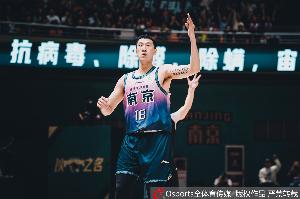 有这一手投篮就可以!杜润旺三分6中4贡献12分8板 正负值+12!